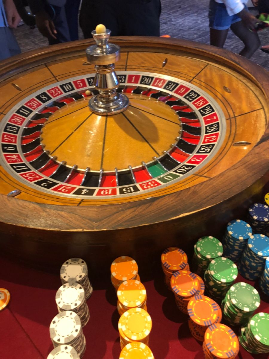 S5 Casino کھلاڑیوں کے لیے لائیو کیسینو سیکشن